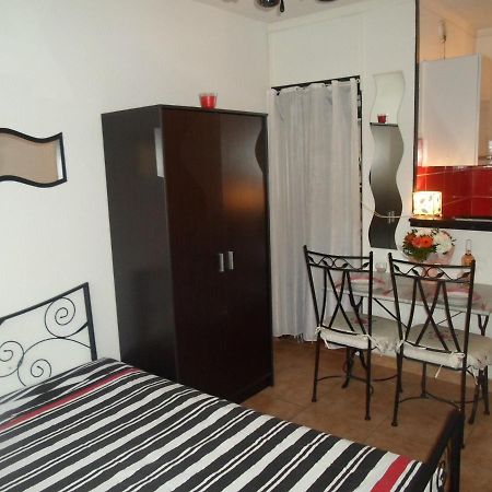 Studio Balaruc-les-Bains, 1 pièce, 2 personnes - FR-1-503-107 Extérieur photo