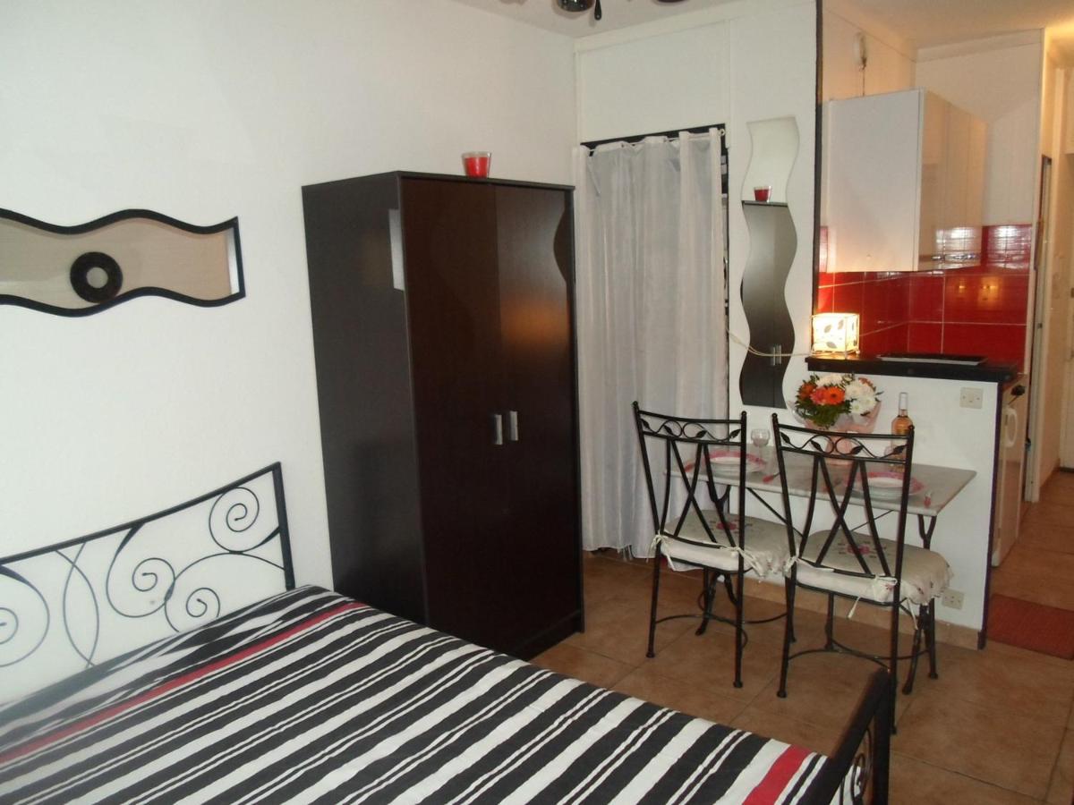 Studio Balaruc-les-Bains, 1 pièce, 2 personnes - FR-1-503-107 Extérieur photo